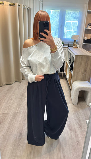Sweat à clous gris