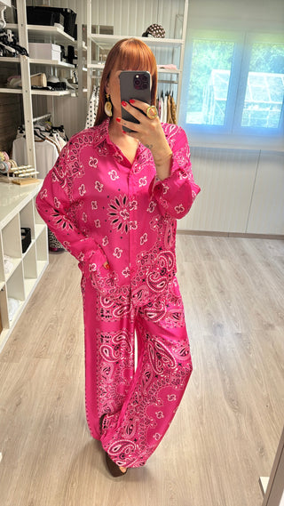 Ensemble bandana fuchsia (chemise et pantalon)