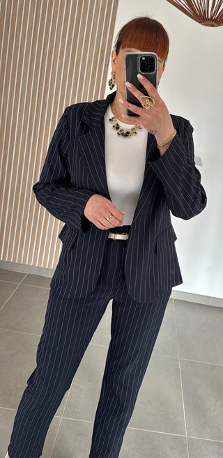 Tailleur bleu marine