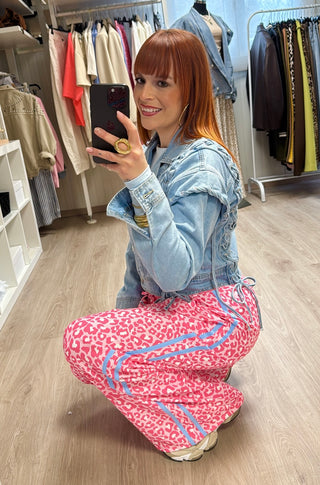 Pantalon/jogging léopard rose bandes bleues