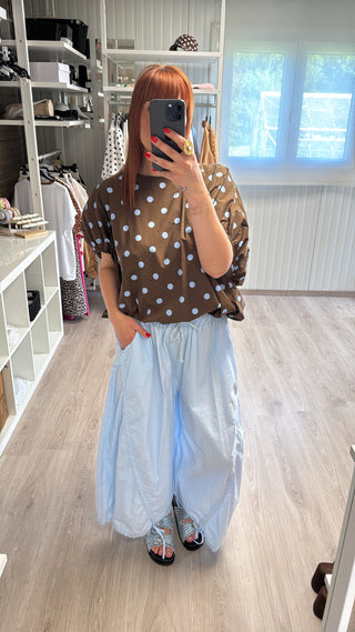 Blouse à pois marron/bleu