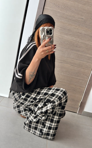 Sweat oversize noir à bandes gris/beige