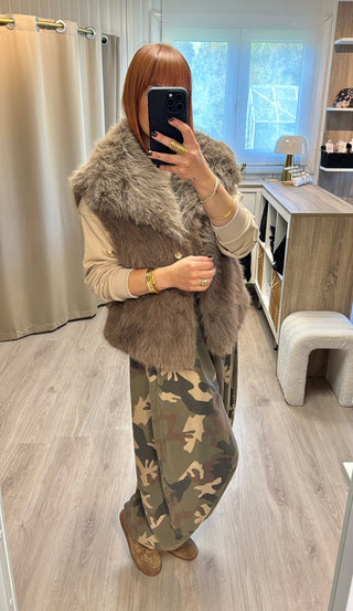Veste fourrure sans manches taupe