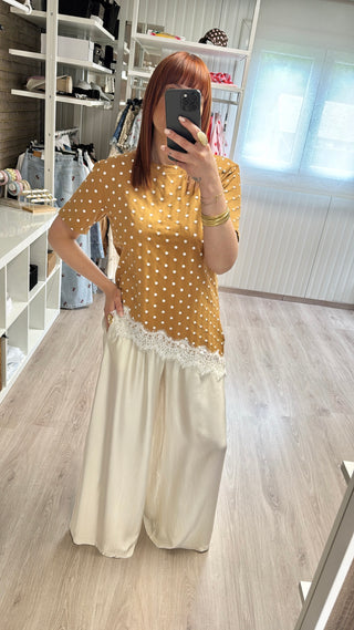 T-shirt asymétrique pois et dentelle camel
