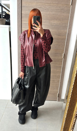 Veste sans manches similicuir bordeaux