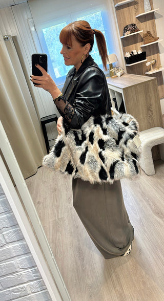 Sac fourrure noir/écru/gris