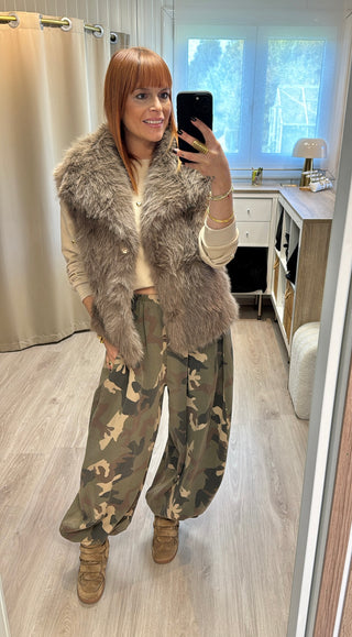 Veste fourrure sans manches taupe