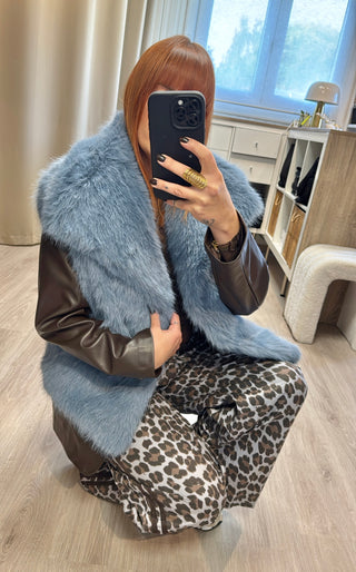 Veste fourrure sans manches bleu tendre