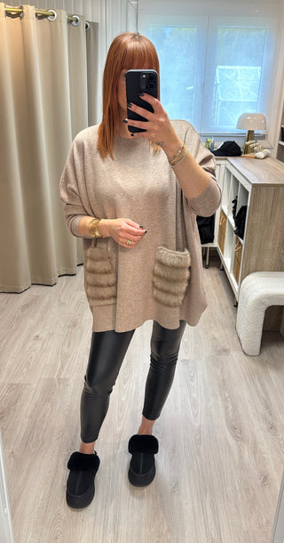 Pull oversize poches fourrure