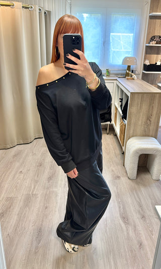 Sweat à clous noir