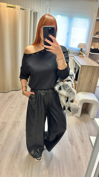 Sweat à clous noir