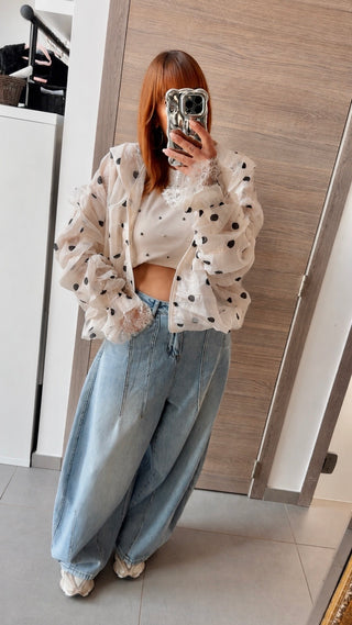 Veste coupe-vent à pois et dentelle