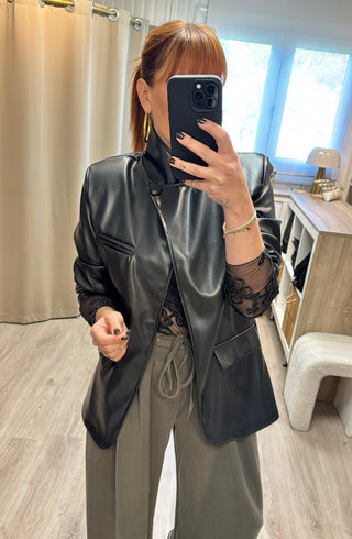 Blazer asymétrique similicuir noir