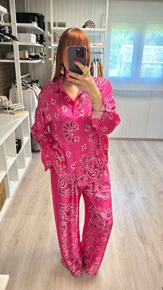 Ensemble bandana fuchsia (chemise et pantalon)