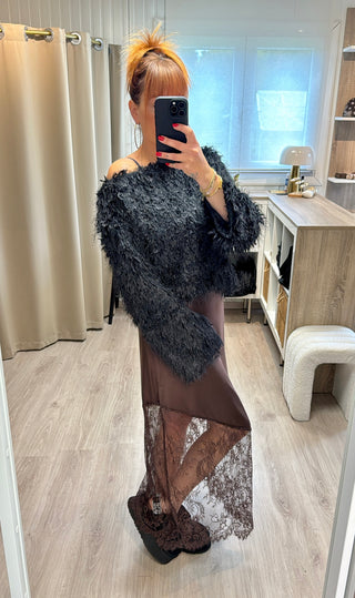 Pull froufrou noir