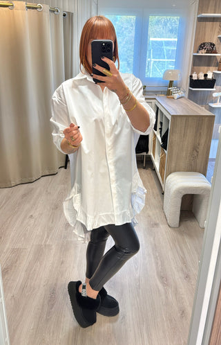 Chemise blanche à volants