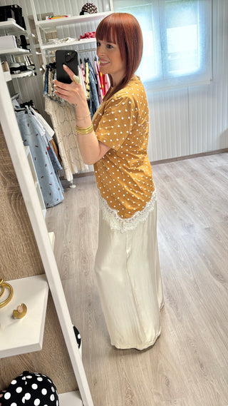 T-shirt asymétrique pois et dentelle camel