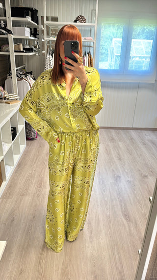 Ensemble bandana vert (chemise et pantalon)